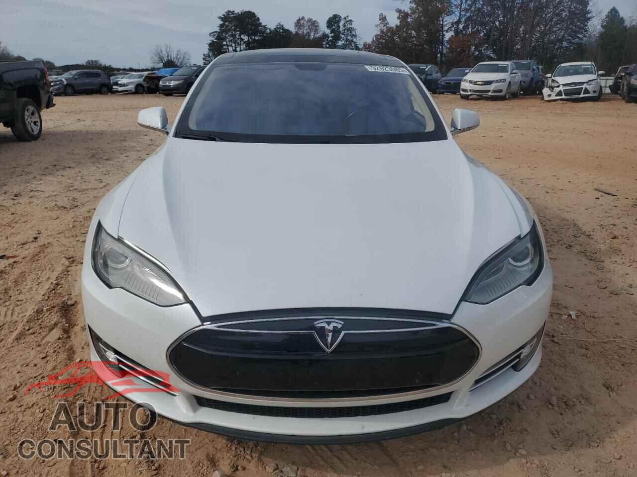 TESLA MODEL S 2012 - 5YJSA1DP9CFS00609