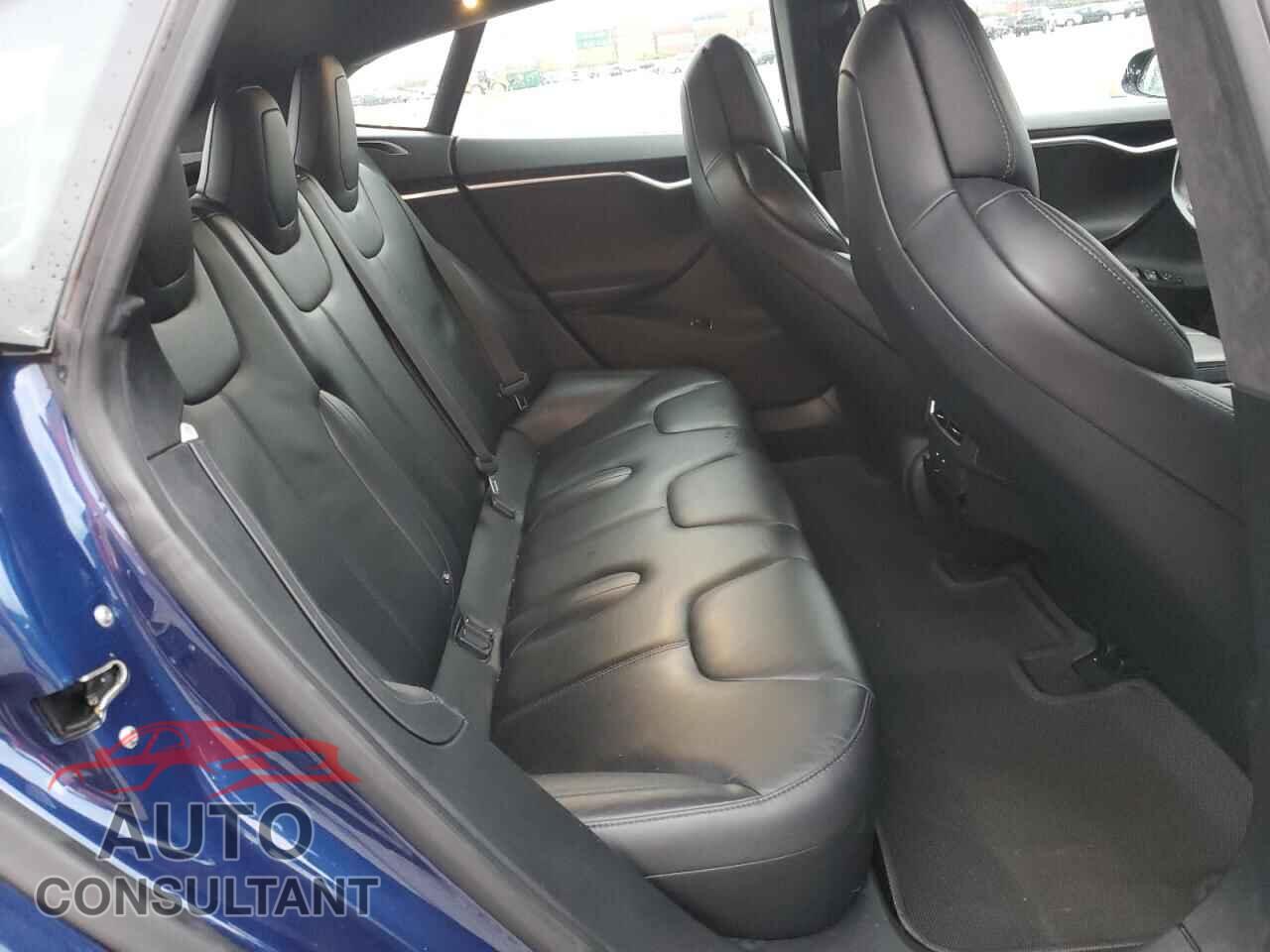 TESLA MODEL S 2017 - 5YJSA1E23HF199435
