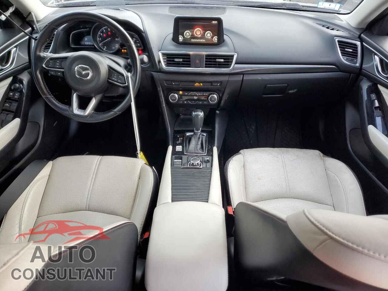 MAZDA 3 2017 - 3MZBN1W39HM129913