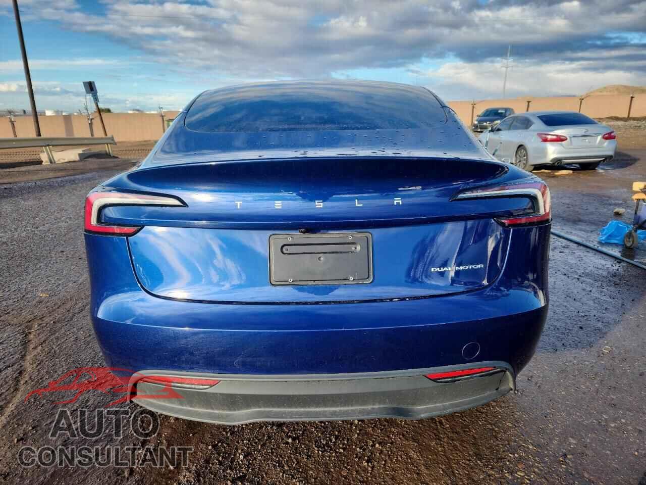 TESLA MODEL 3 2024 - 5YJ3E1EB2RF738315