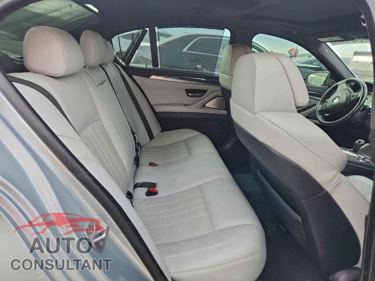 BMW M5 2013 - WBSFV9C55DD096674