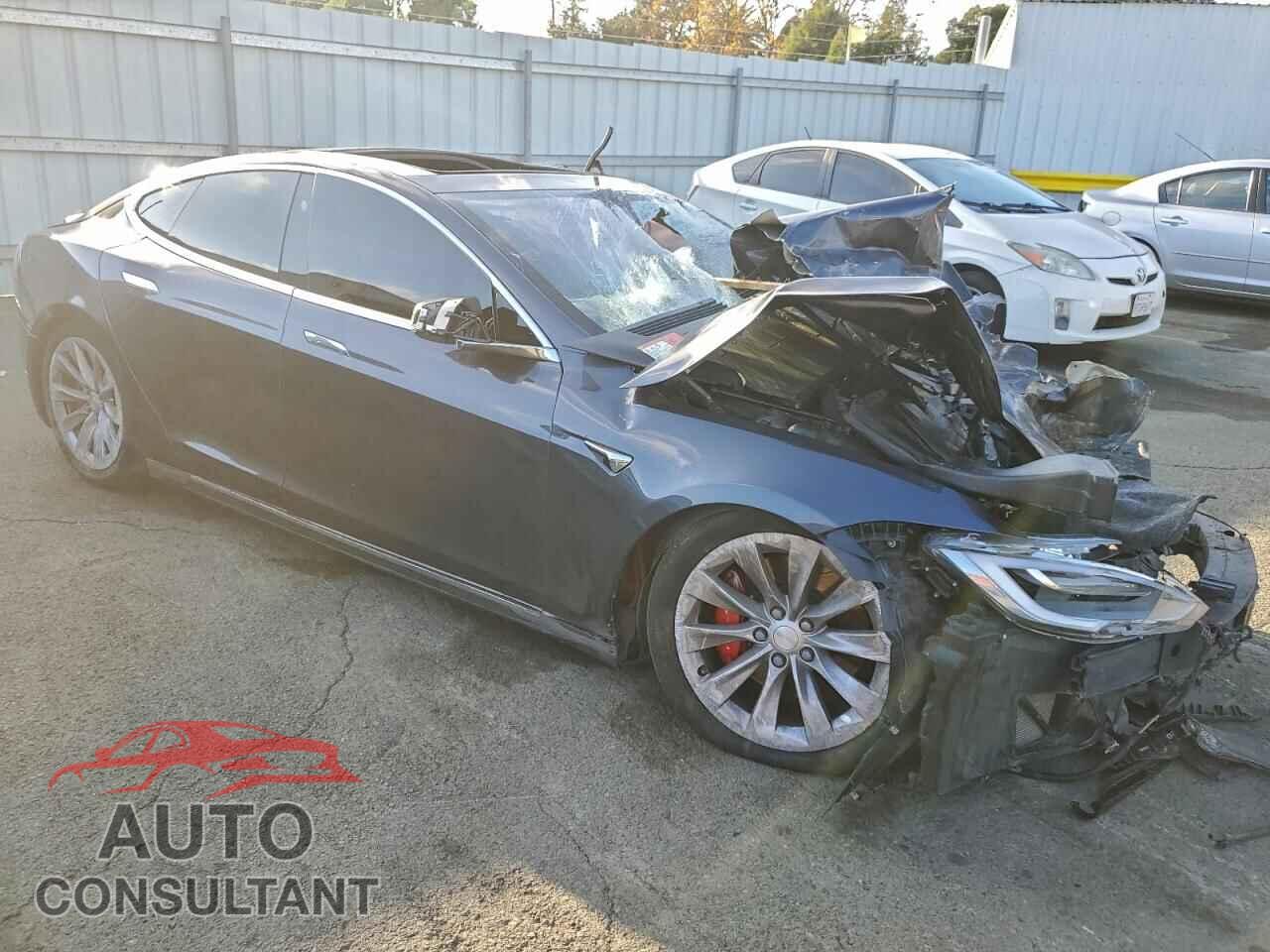 TESLA MODEL S 2018 - 5YJSA1E48JF249897