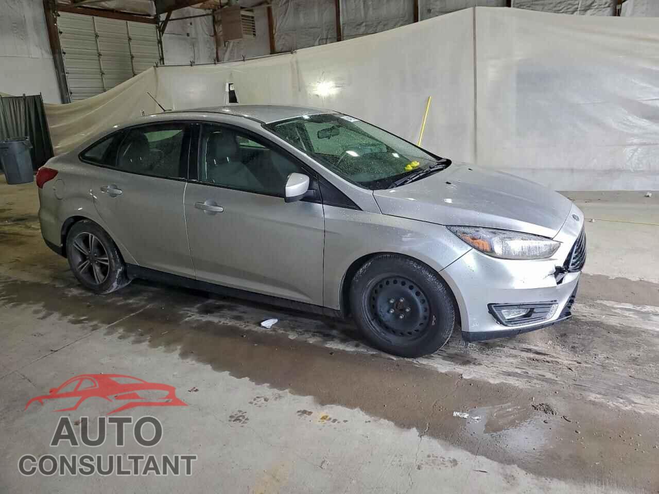 FORD FOCUS 2018 - 1FADP3FE4JL239400