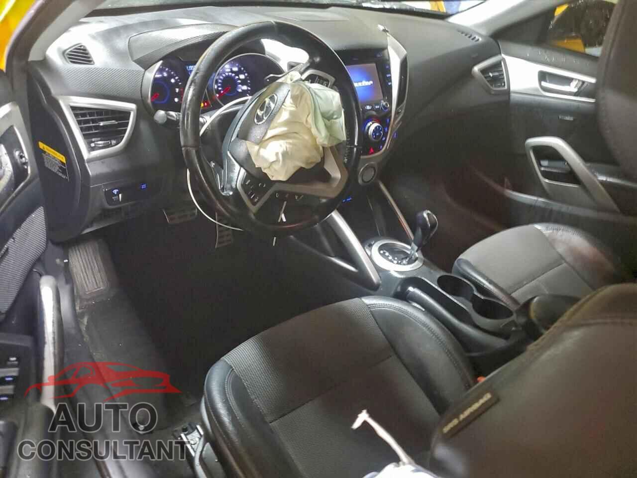 HYUNDAI VELOSTER 2013 - KMHTC6AD0DU155473