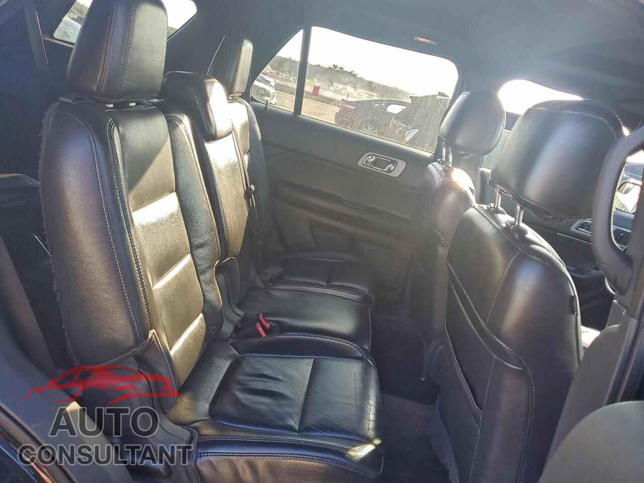 FORD EXPLORER 2011 - 1FMHK8D80BGA10075