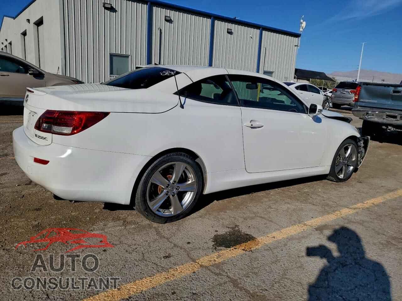 LEXUS IS 2012 - JTHFF2C27C2524187