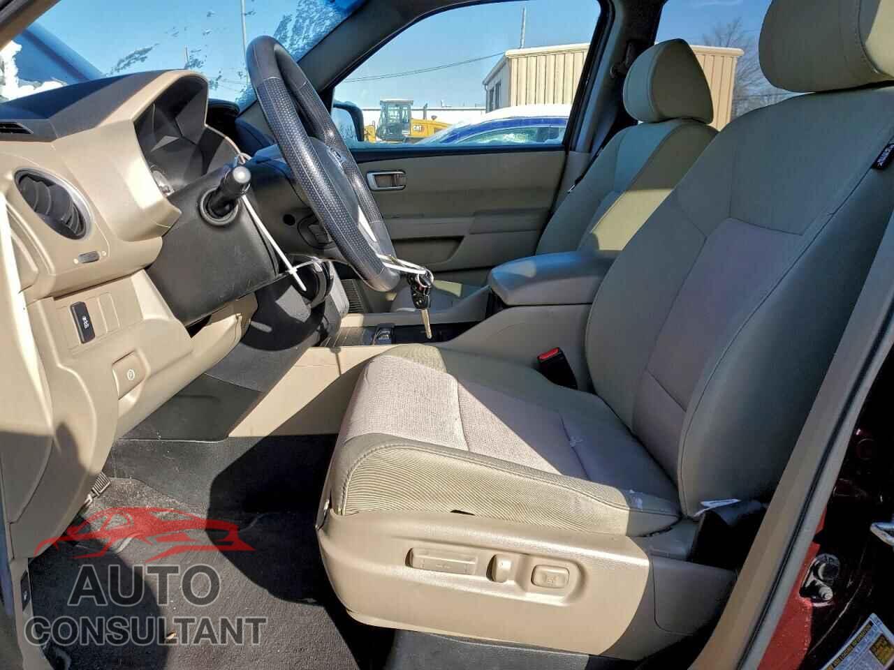 HONDA PILOT 2012 - 5FNYF4H41CB076915