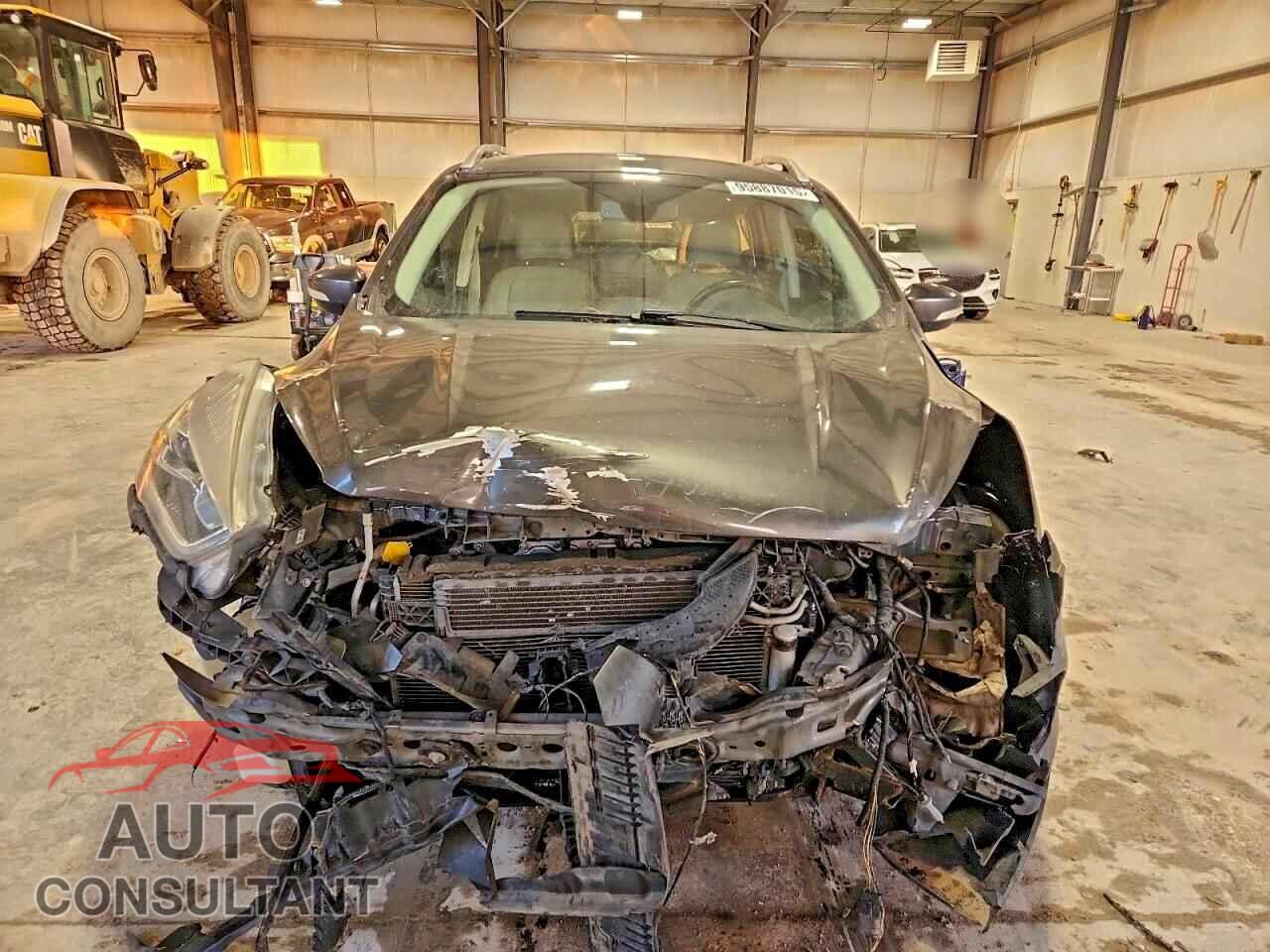 FORD ESCAPE 2017 - 1FMCU9JD1HUB74540