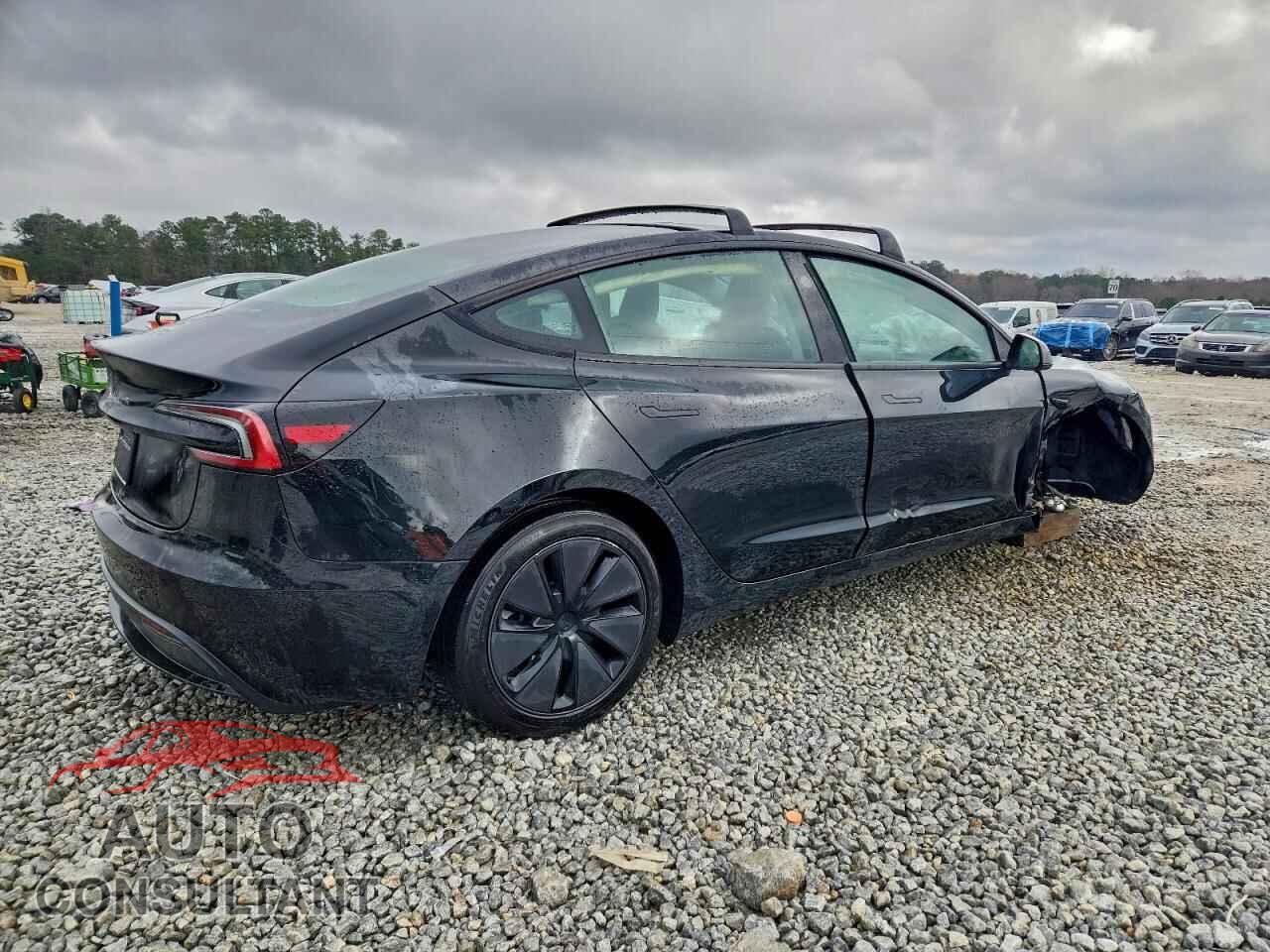 TESLA MODEL 3 2024 - 5YJ3E1EA3RF765157