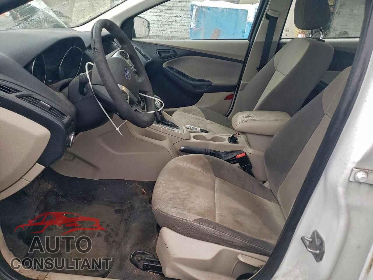 FORD FOCUS 2012 - 1FAHP3F2XCL119689