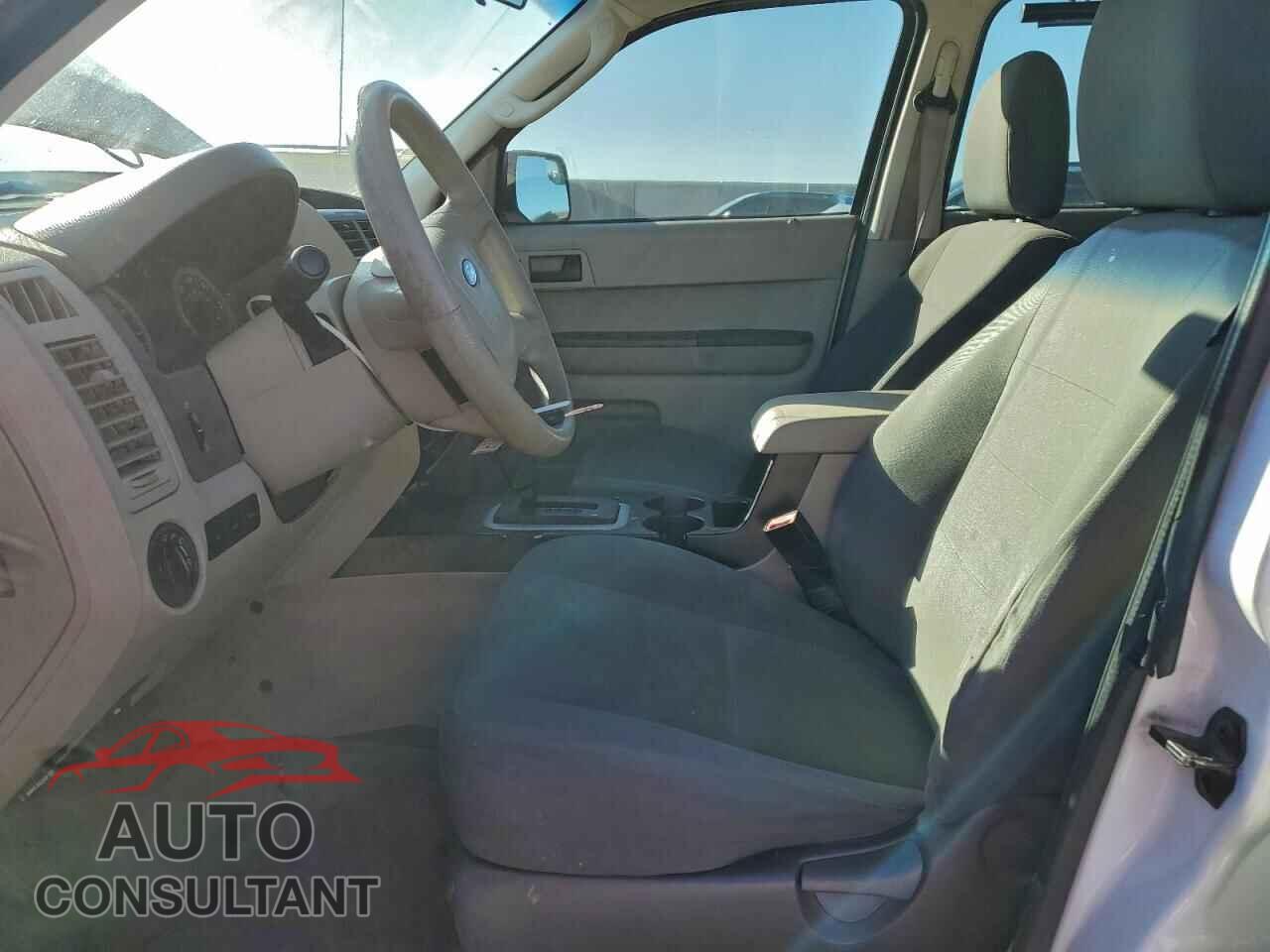 FORD ESCAPE 2011 - 1FMCU0C73BKA93724
