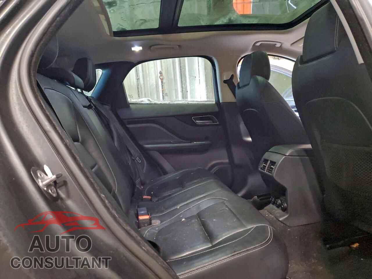 JAGUAR F-PACE 2017 - SADCL2BVXHA493544