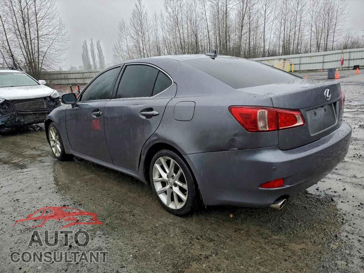 LEXUS IS 2012 - JTHBF5C24C5172202