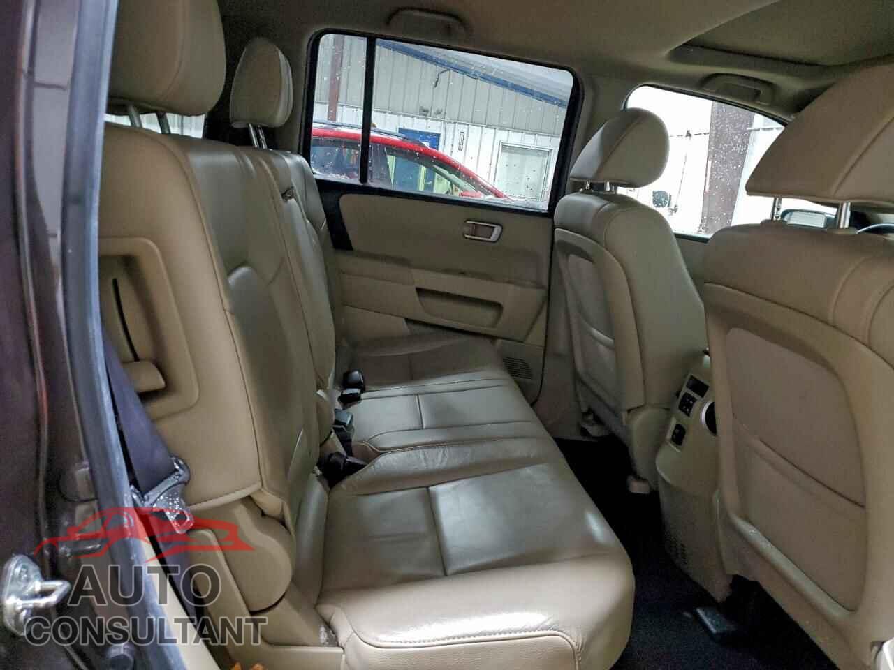 HONDA PILOT 2012 - 5FNYF4H52CB014044