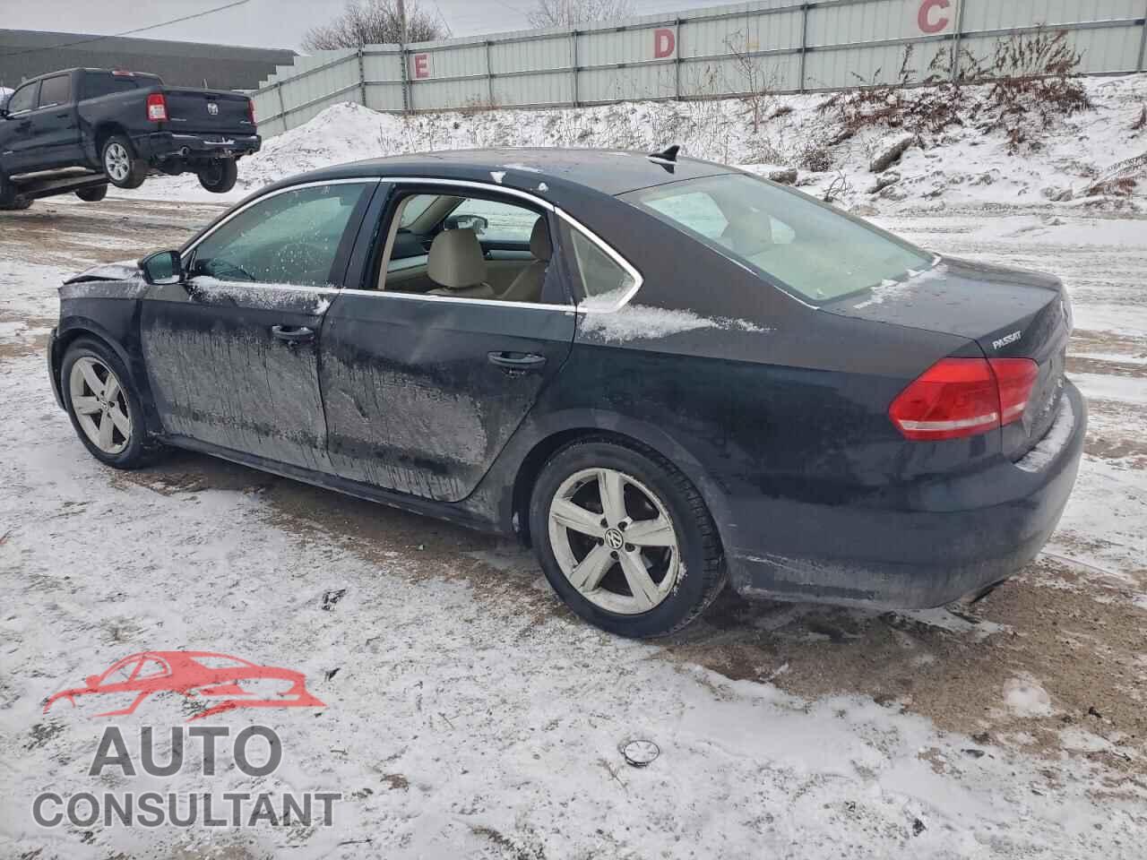 VOLKSWAGEN PASSAT 2013 - 1VWBP7A39DC091907