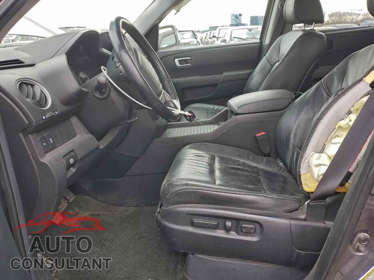 HONDA PILOT 2014 - 5FNYF4H92EB032193