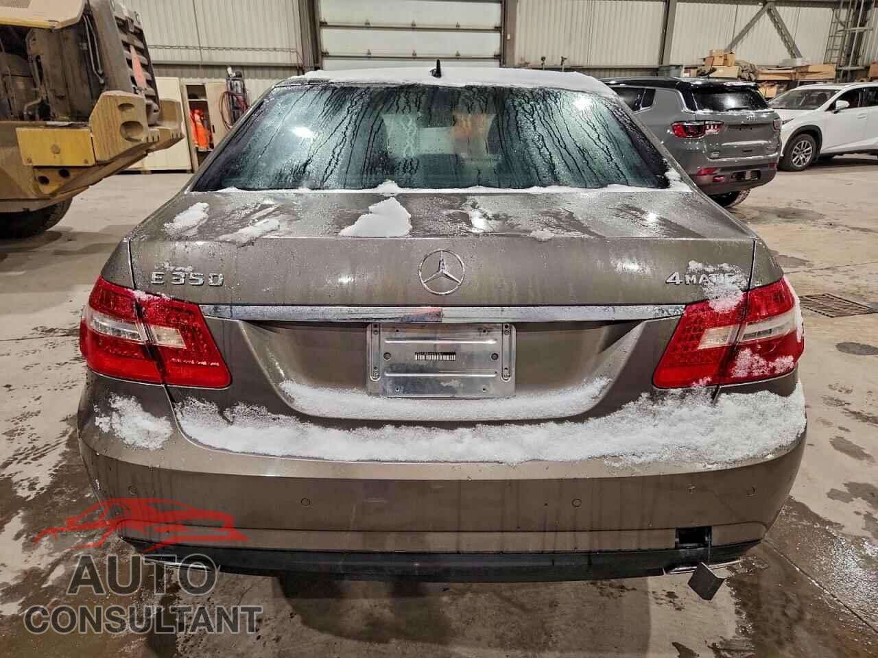 MERCEDES-BENZ E-CLASS 2010 - WDDHF8HB6AA110364