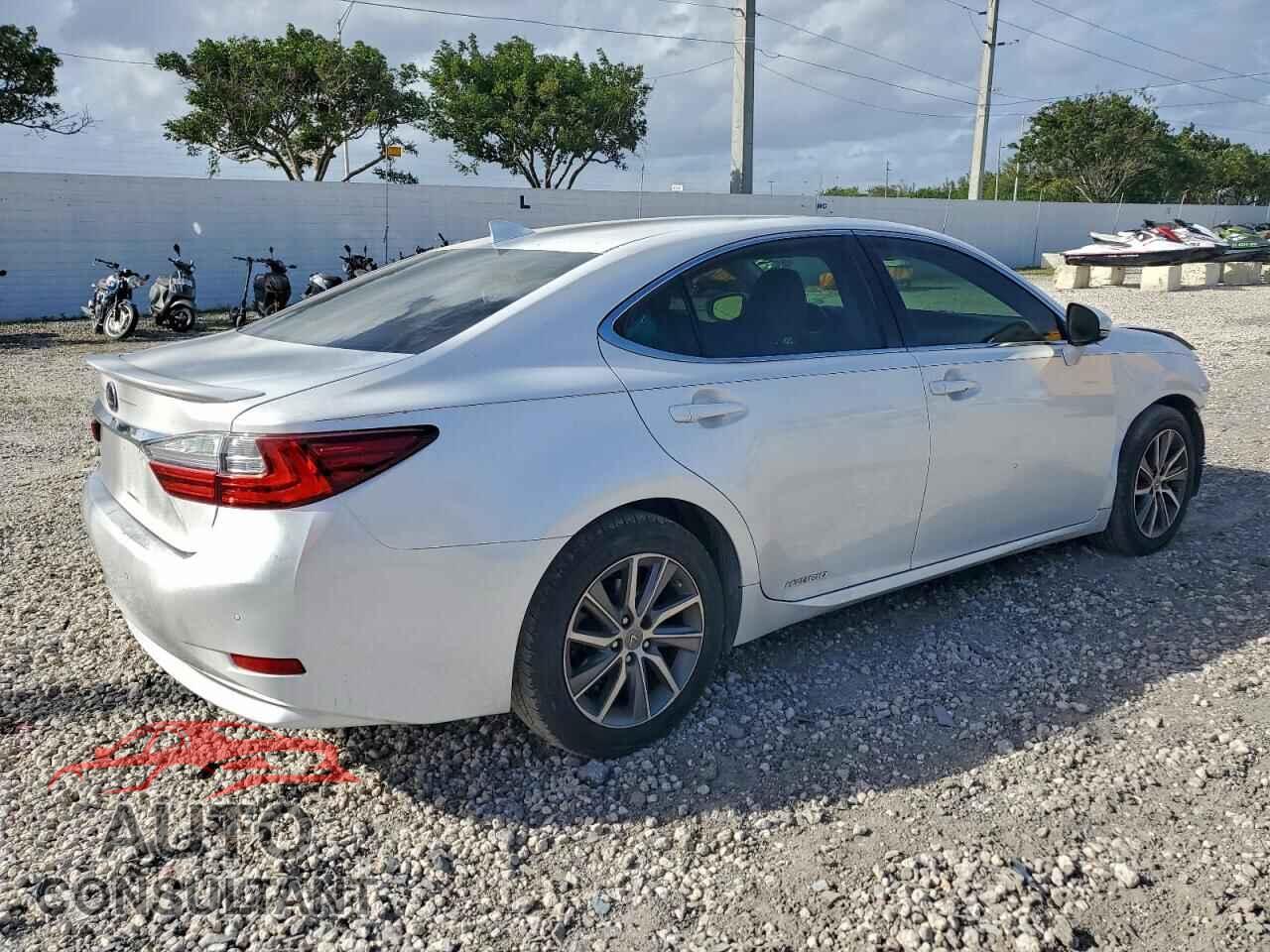 LEXUS ES300 2016 - JTHBW1GG6G2106031