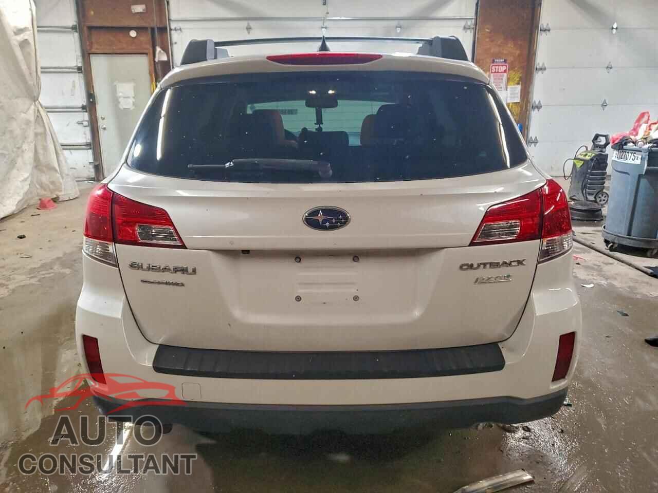 SUBARU OUTBACK 2014 - 4S4BRBLC8E3297987