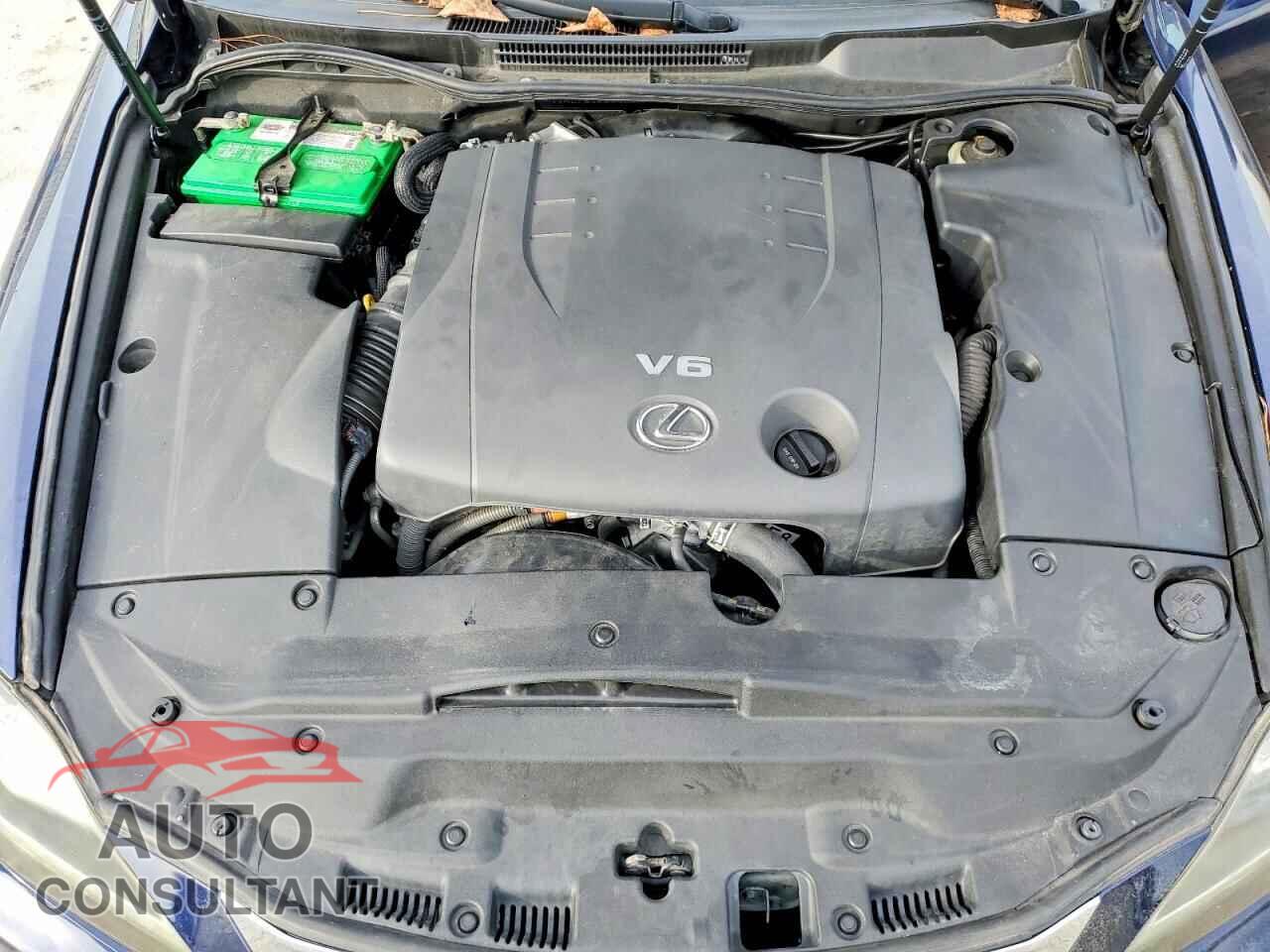 LEXUS IS 2012 - JTHCF5C25C5057774