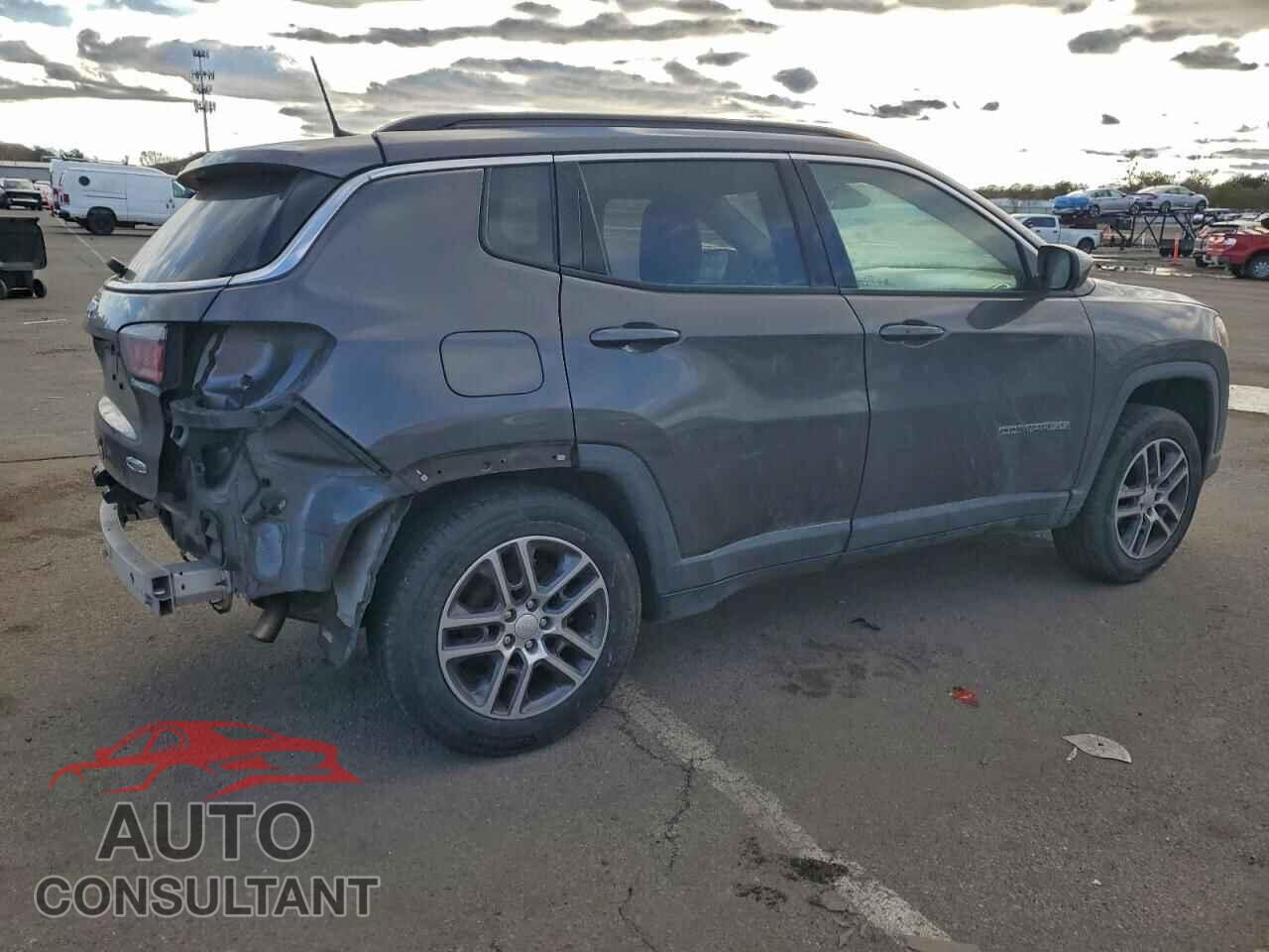 JEEP COMPASS 2018 - 3C4NJDBB2JT112702