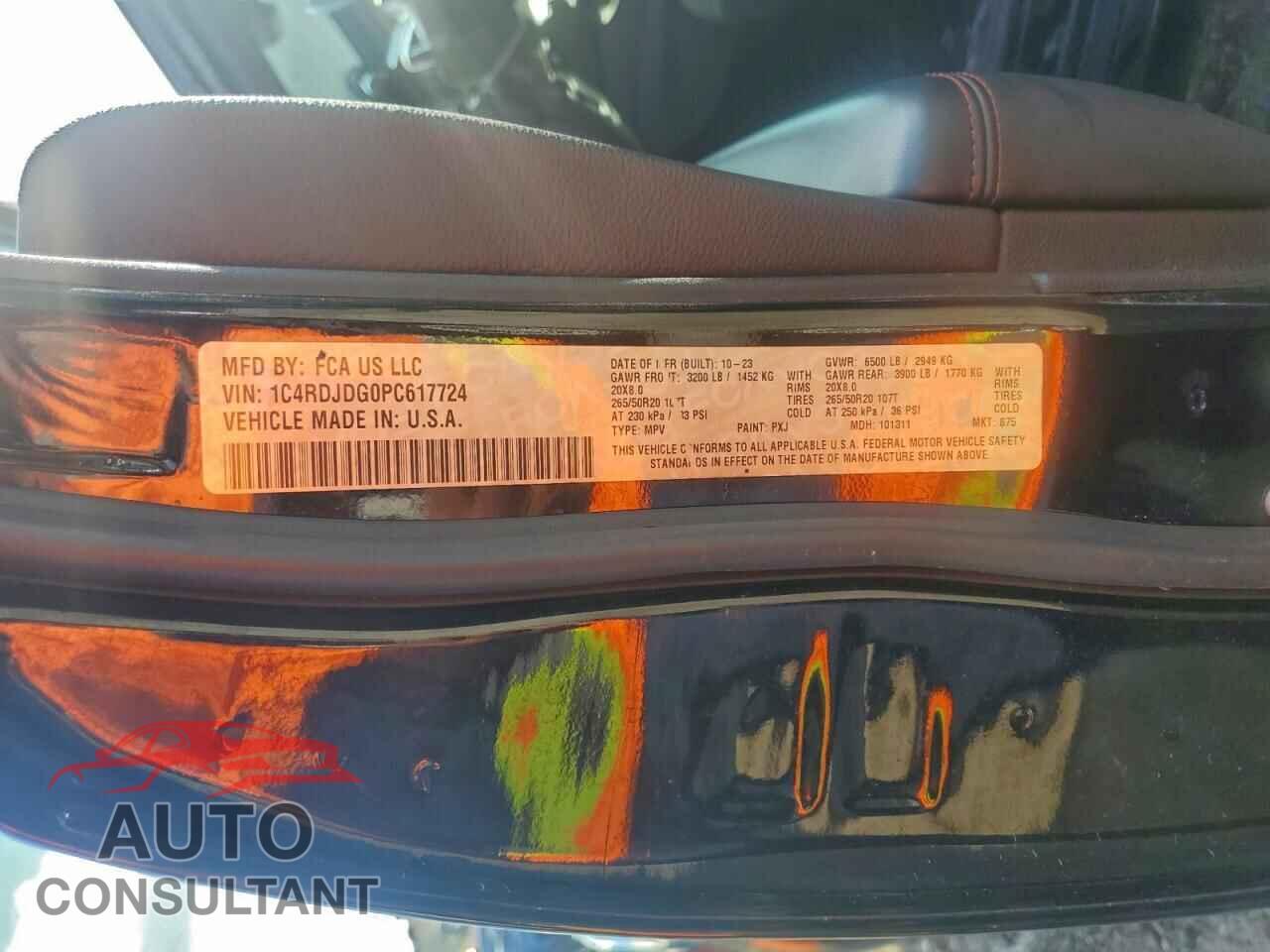 DODGE DURANGO 2023 - 1C4RDJDG0PC617724