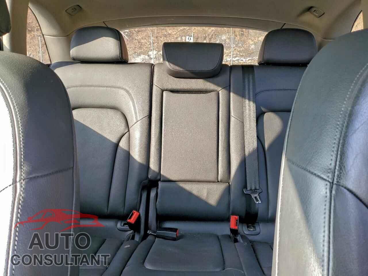 AUDI Q5 2012 - WA1CFAFP7CA061828