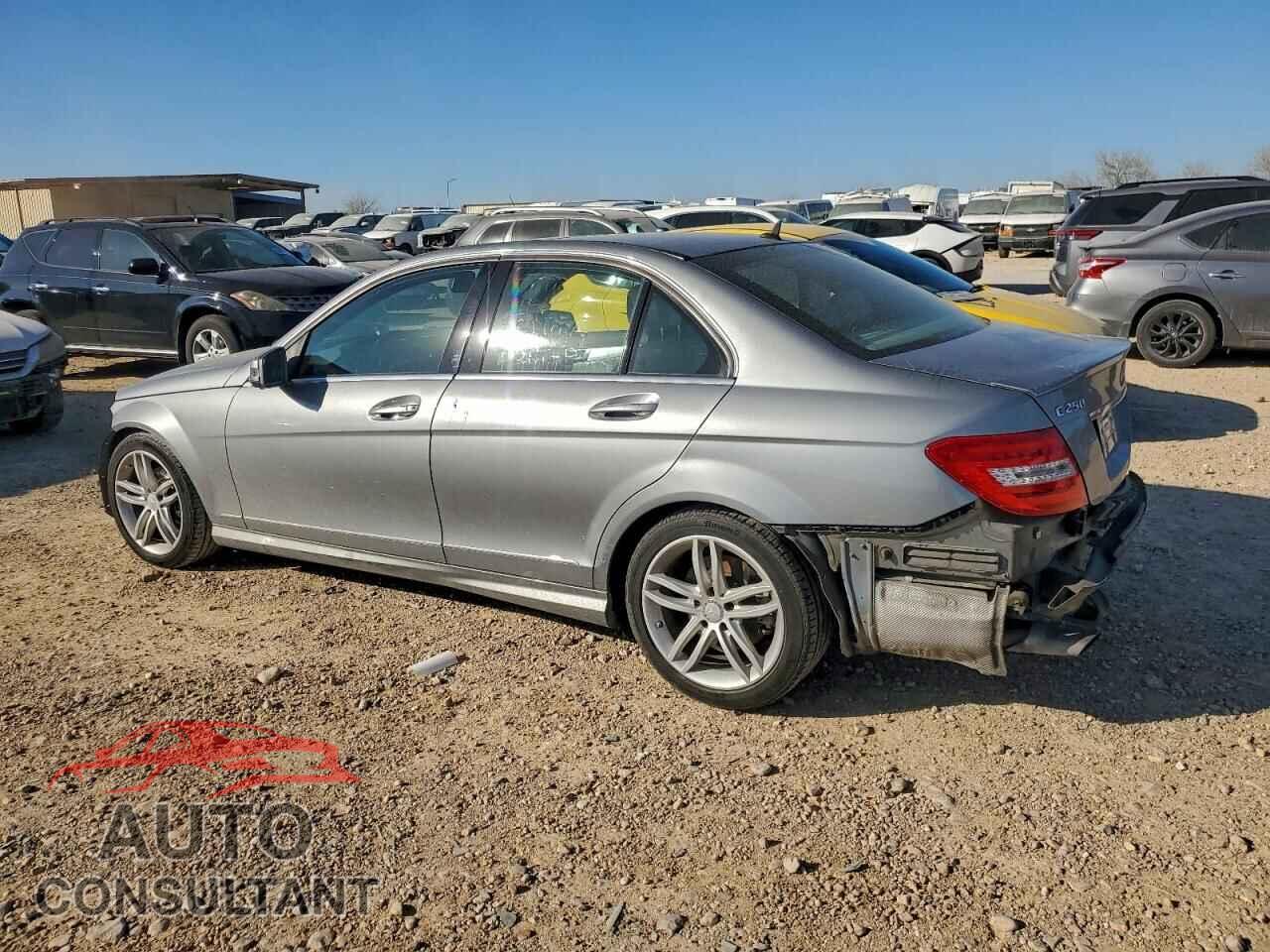 MERCEDES-BENZ C-CLASS 2014 - WDDGF4HBXEA958063