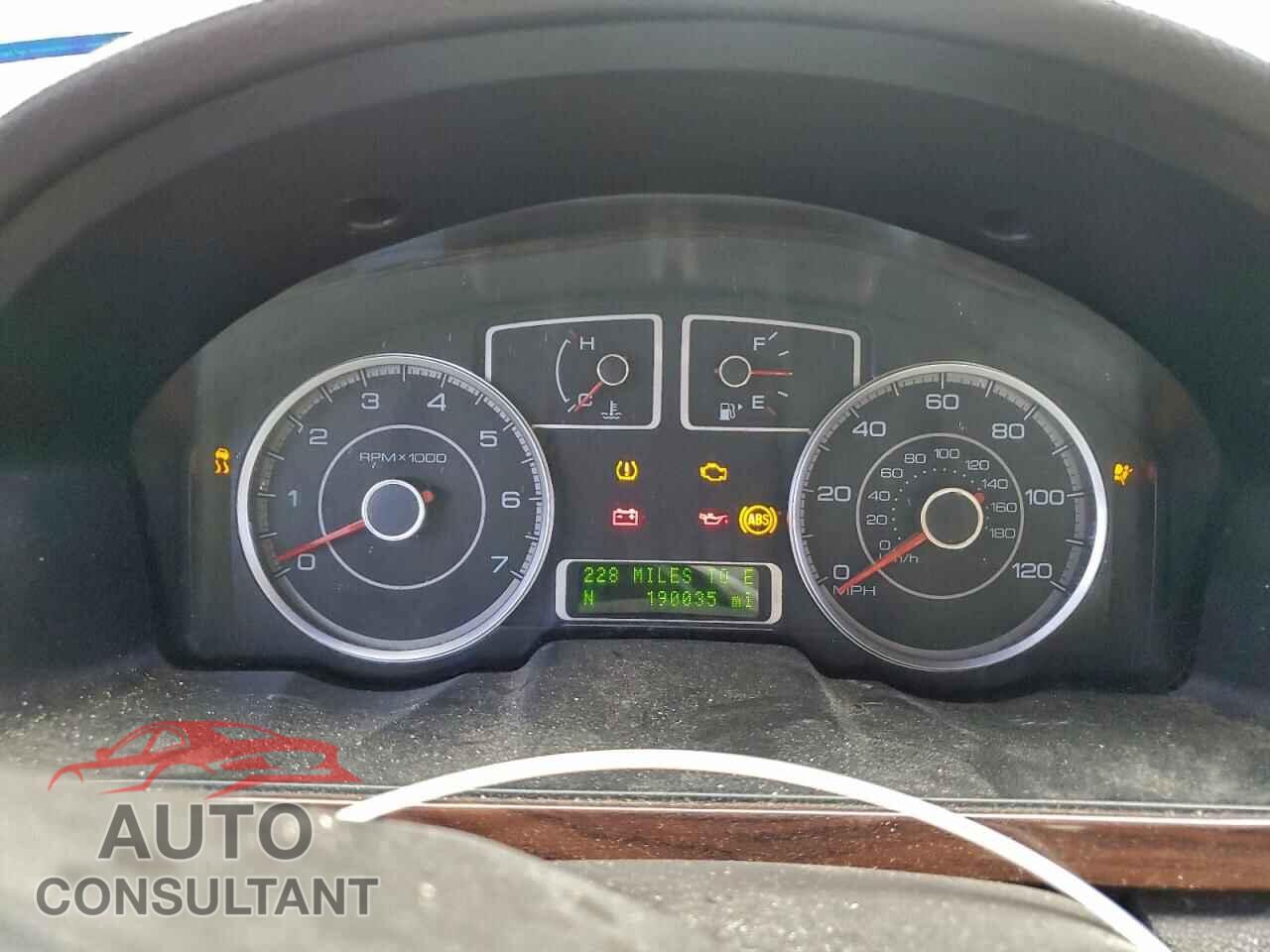 FORD TAURUS 2009 - 1FAHP24W49G110746