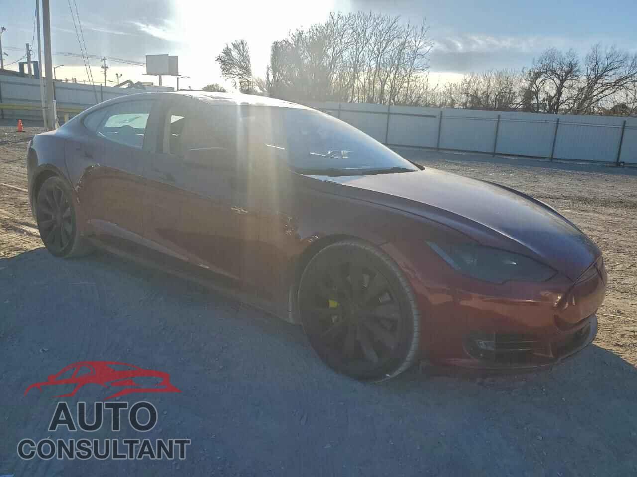 TESLA MODEL S 2012 - 5YJSA1DP7CFS00799