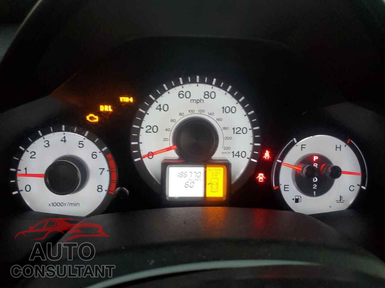 HONDA PILOT 2011 - 5FNYF4H50BB034260