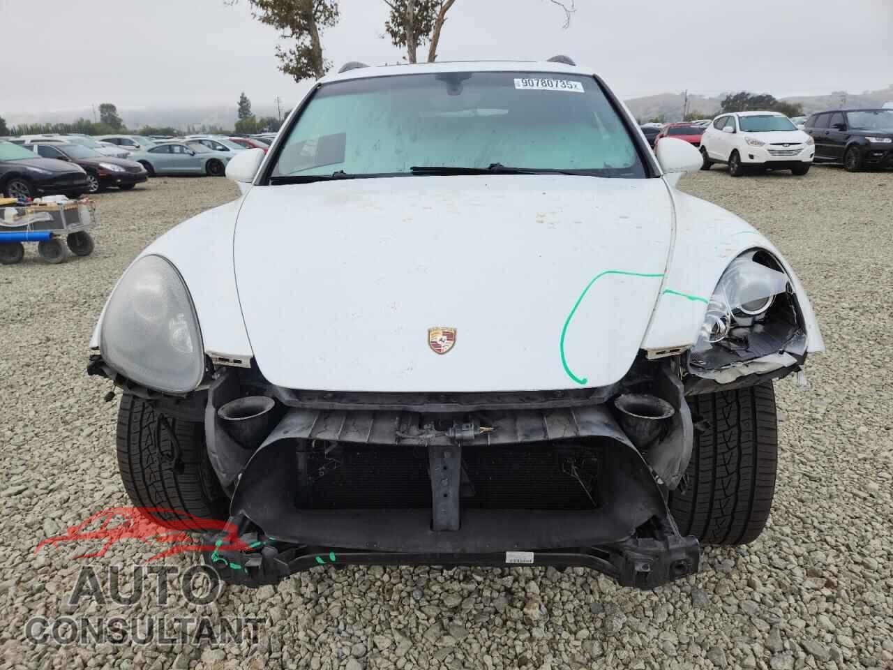 PORSCHE CAYENNE 2013 - WP1AD2A25DLA70844