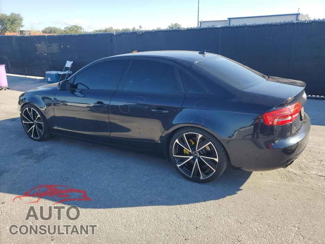 AUDI A4 2013 - WAUBFAFL1DN044268