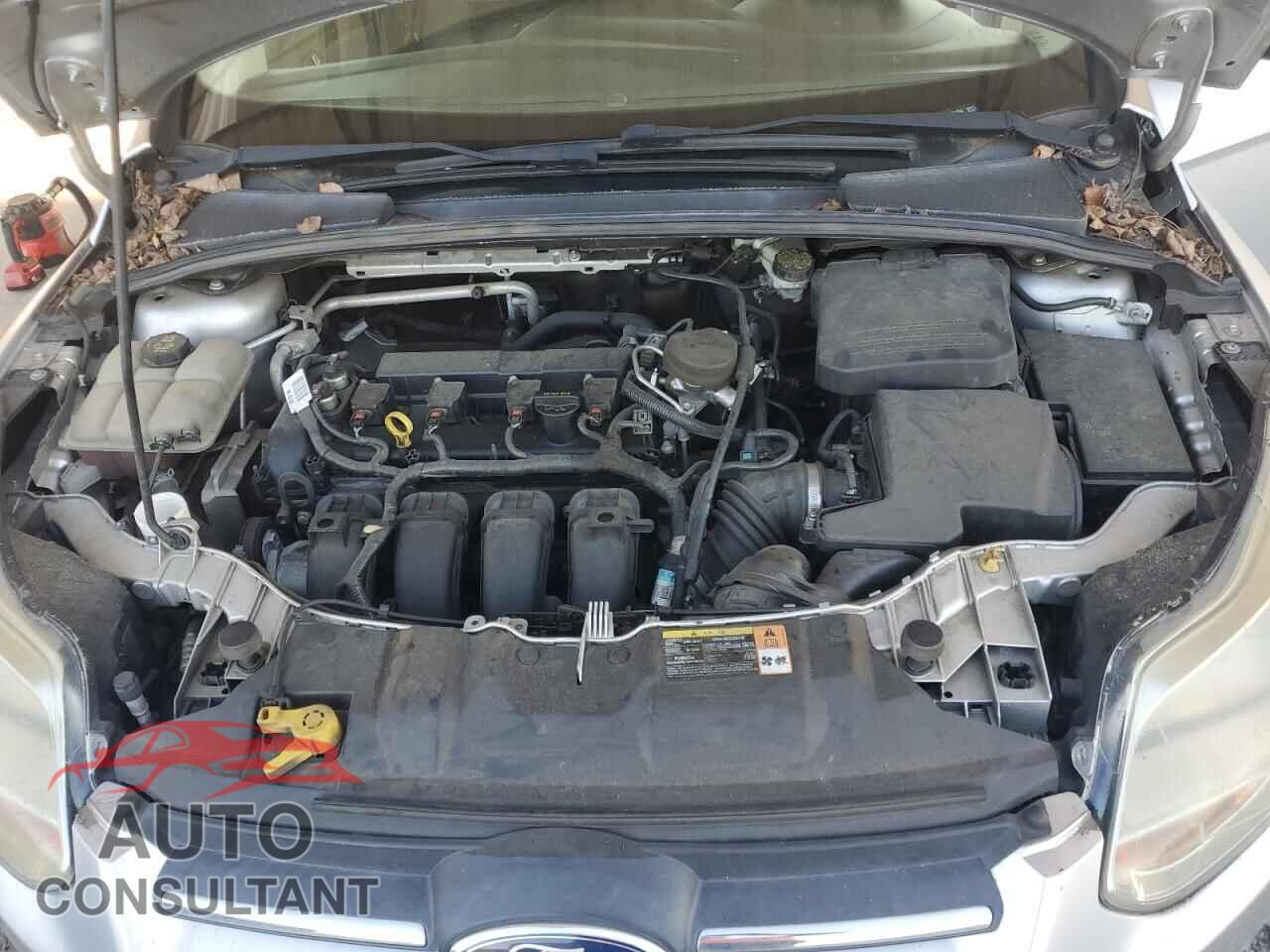 FORD FOCUS 2014 - 1FADP3F21EL121364
