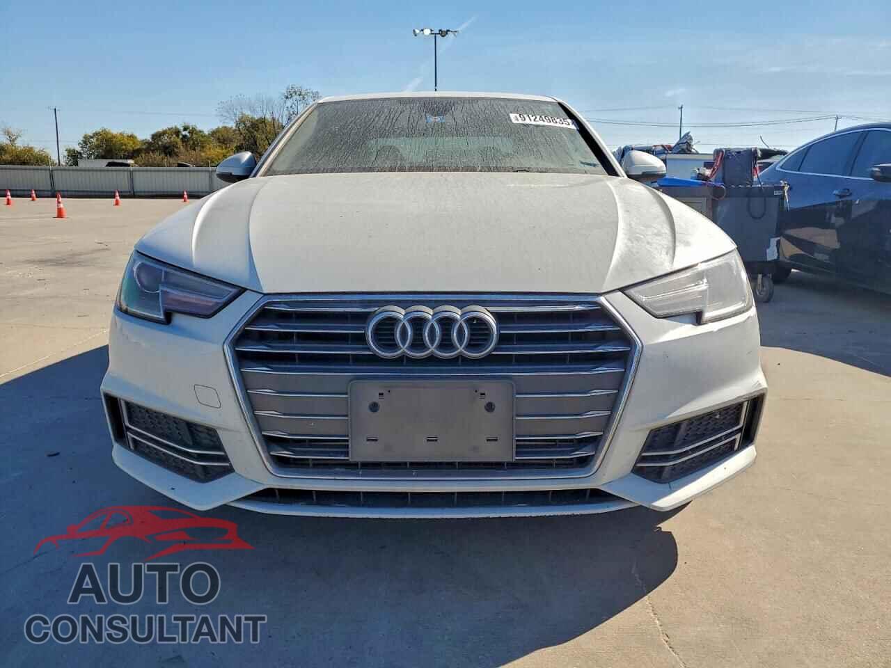 AUDI A4 2017 - WAUKMAF46HN058493