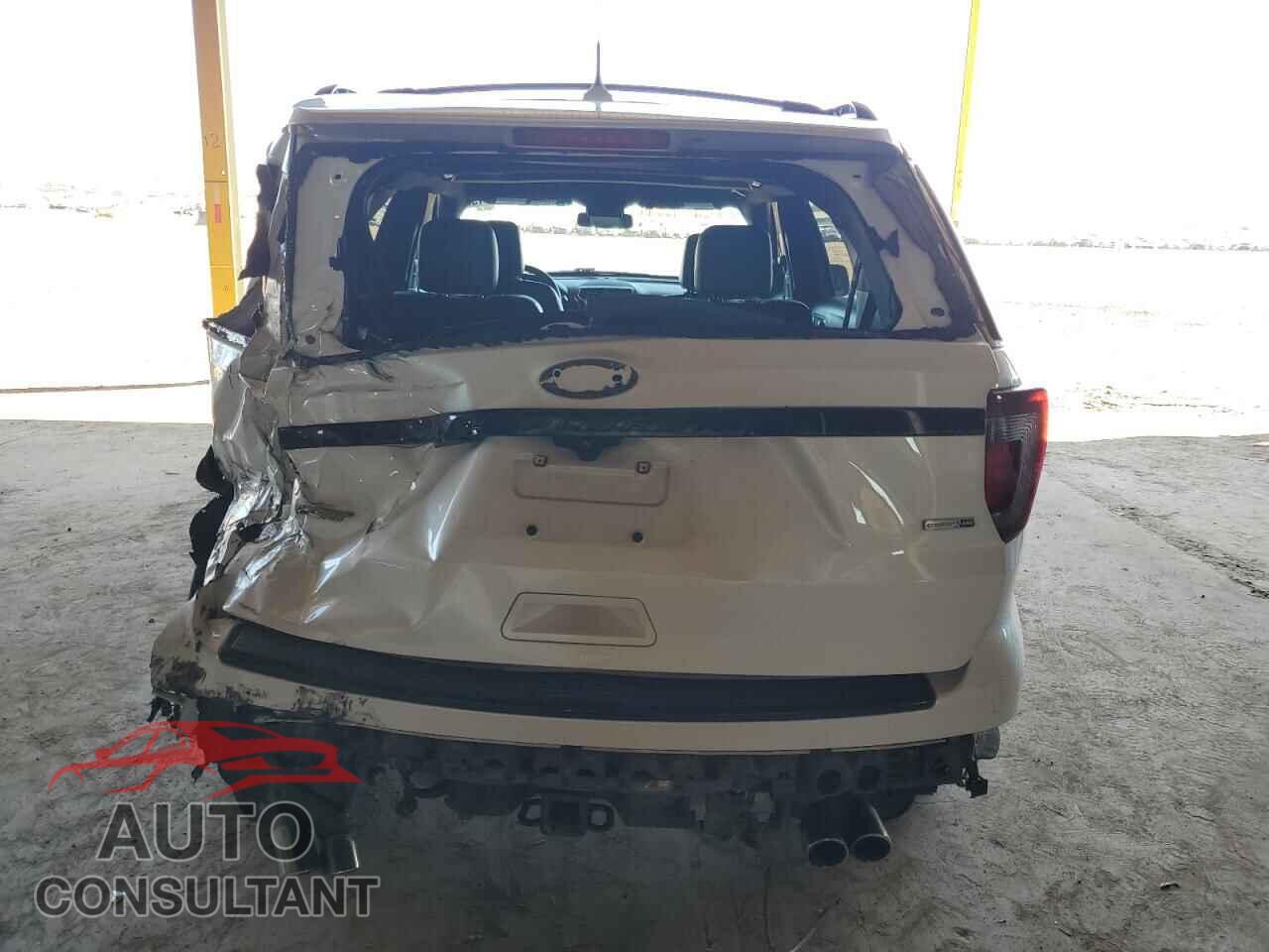 FORD EXPLORER 2018 - 1FM5K8GT1JGB44563
