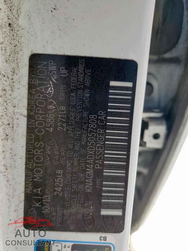 KIA OPTIMA 2013 - KNAGM4ADXD5057808