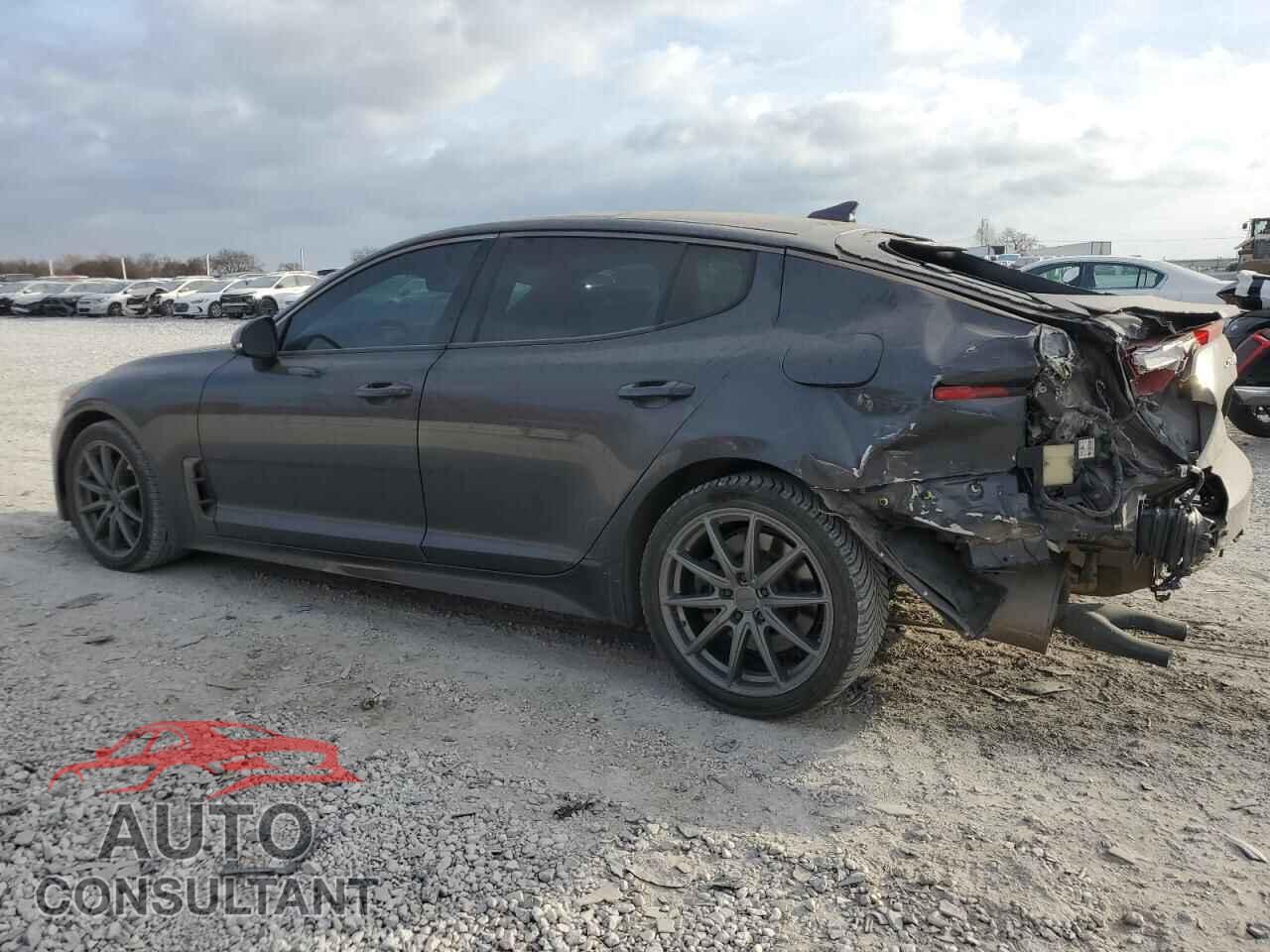 KIA STINGER 2022 - KNAE35LDXN6110399