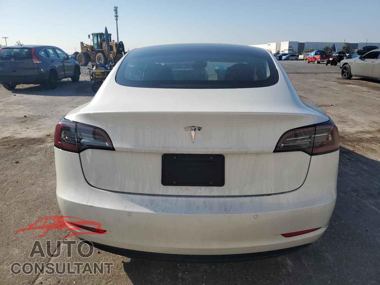 TESLA MODEL 3 2021 - 5YJ3E1EA3MF921397