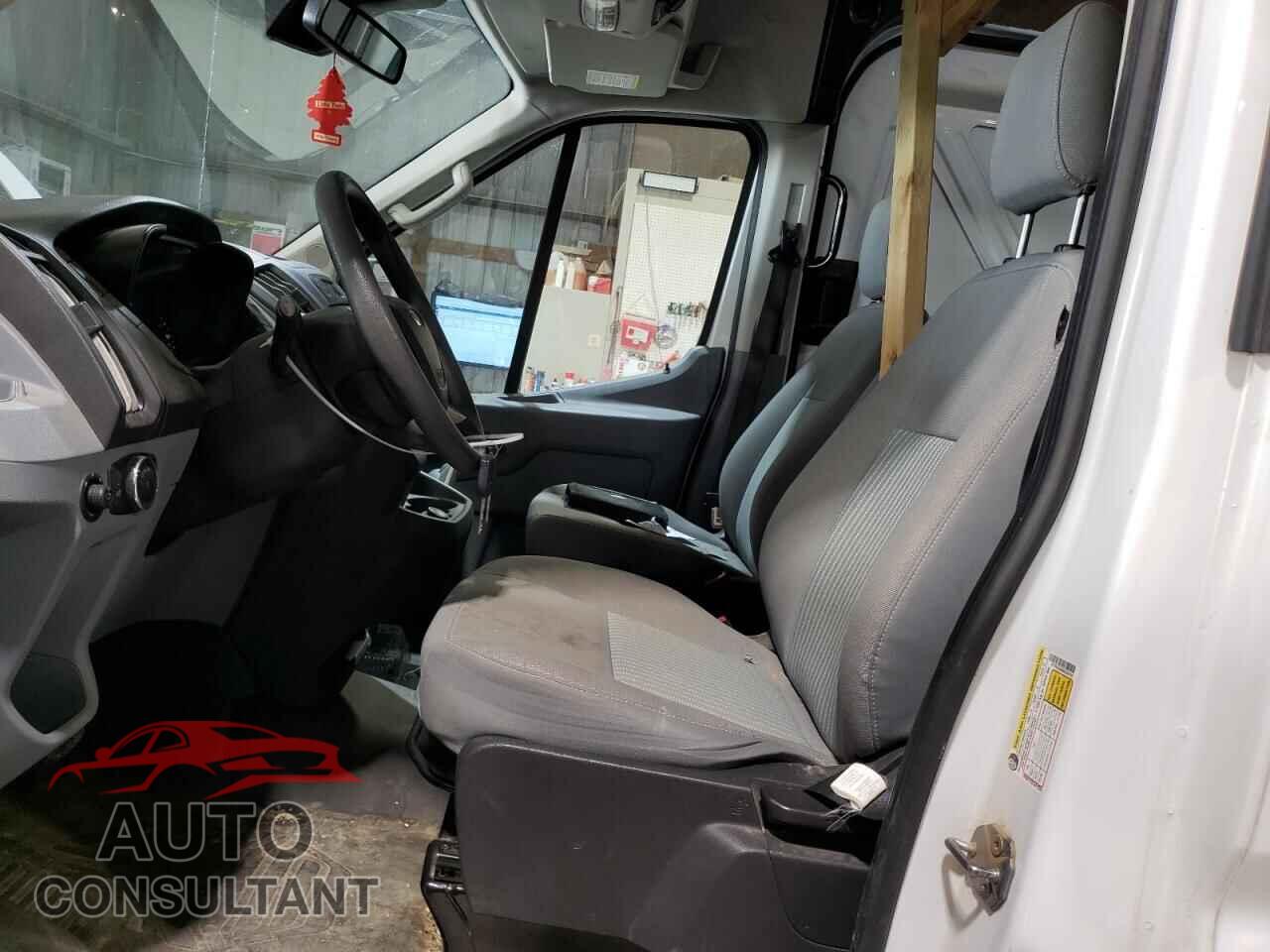 FORD TRANSIT 2019 - 1FTYR2CMXKKA09332