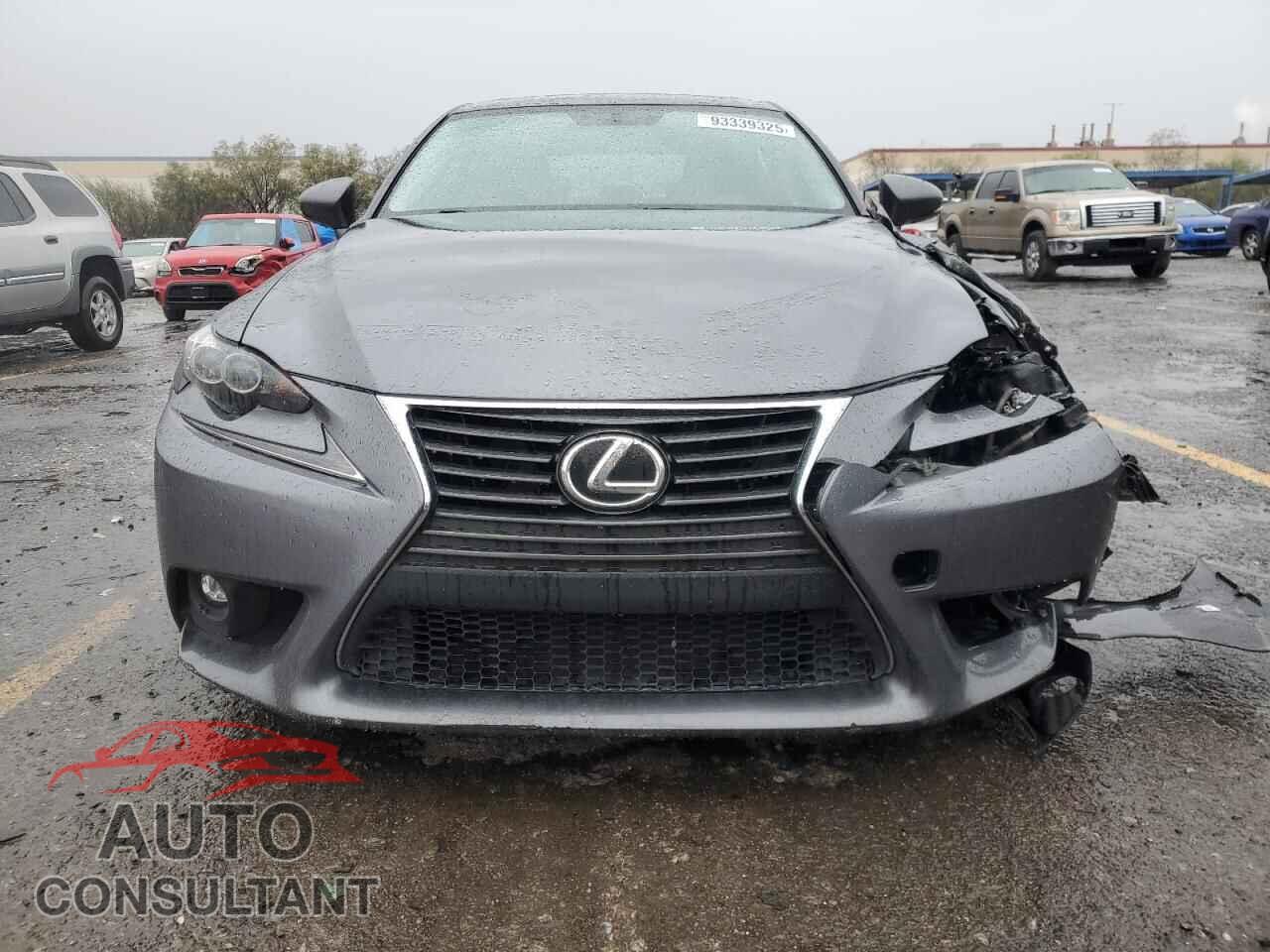 LEXUS IS 2016 - JTHBA1D22G5002805