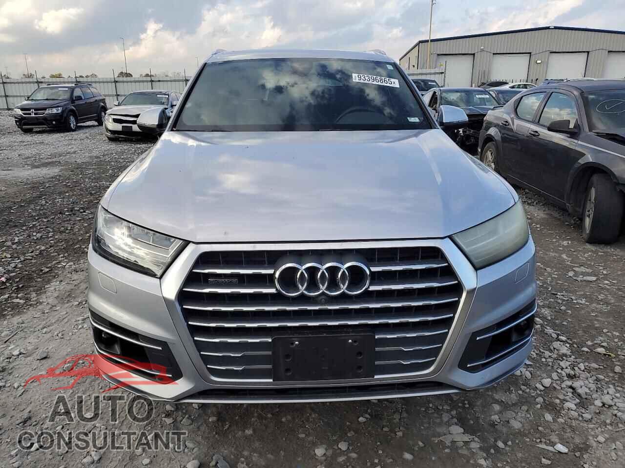 AUDI Q7 2017 - WA1LAAF74HD045509