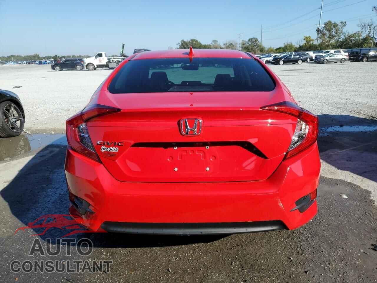 HONDA CIVIC 2018 - 2HGFC2F77JH604404