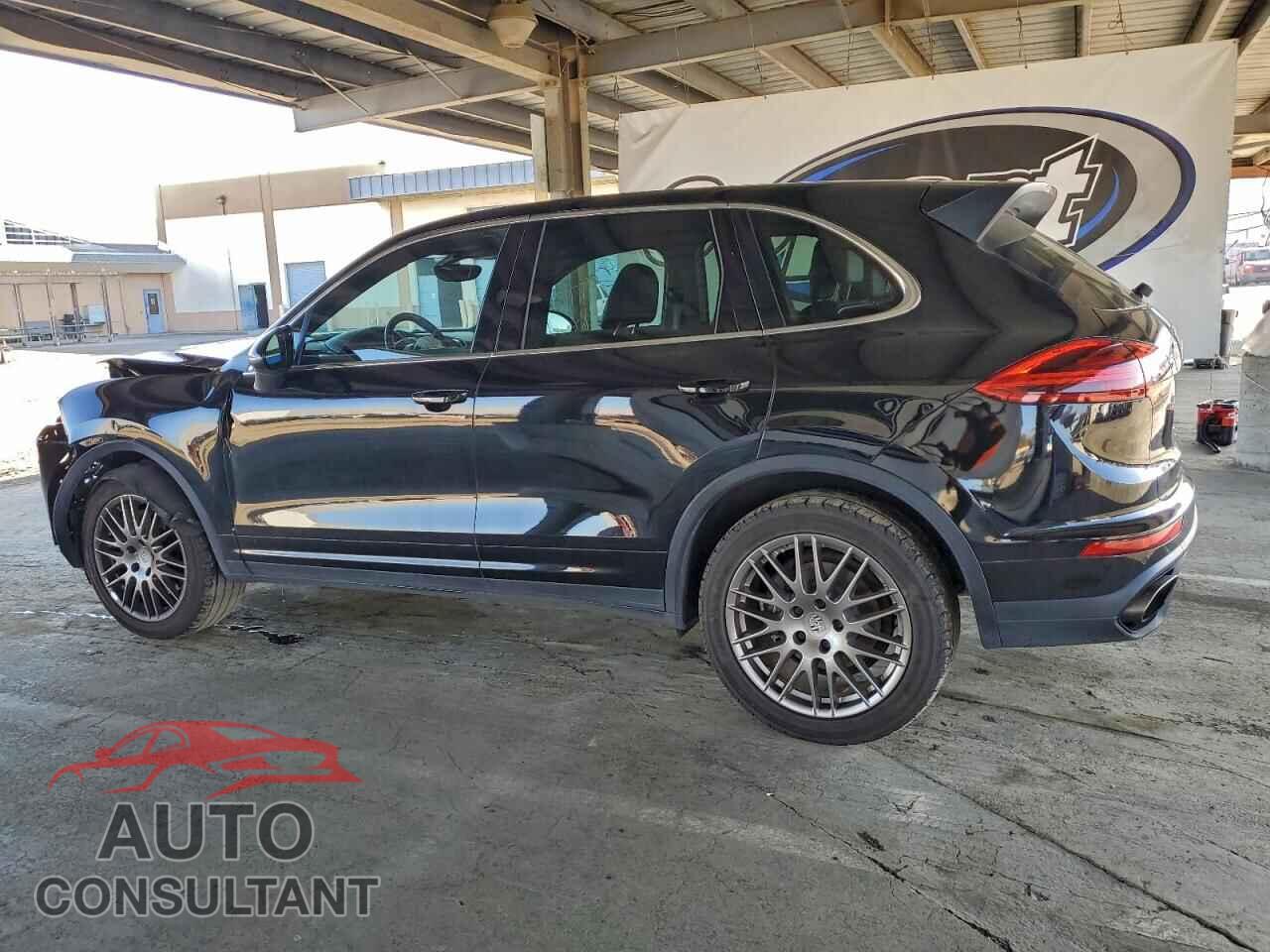 PORSCHE CAYENNE 2016 - WP1AA2A2XGKA15762