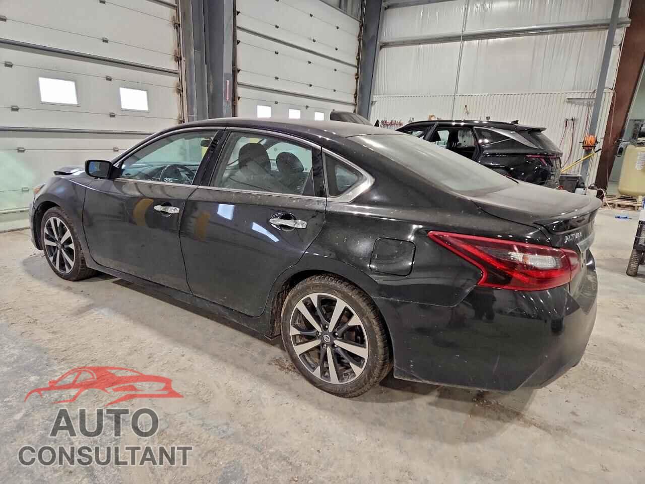 NISSAN ALTIMA 2017 - 1N4BL3AP9HC190796