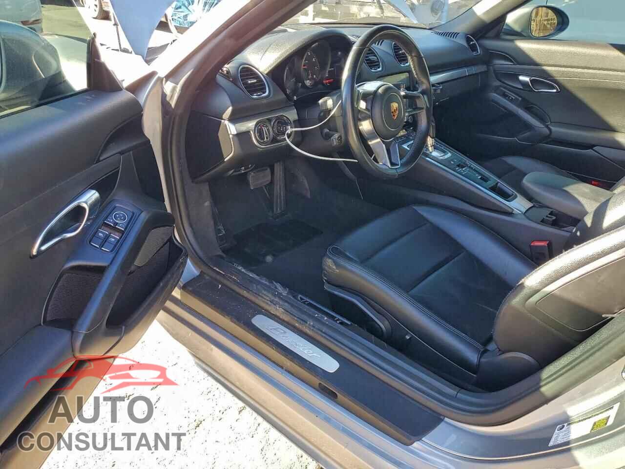 PORSCHE BOXSTER 2017 - WP0CA2A80HS221950