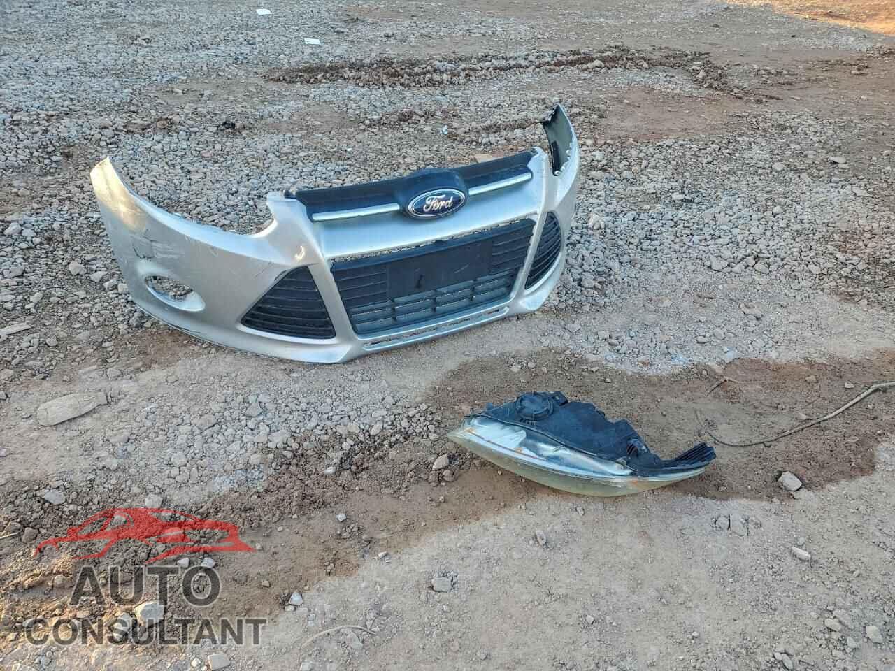 FORD FOCUS 2012 - 1FAHP3F2XCL207917