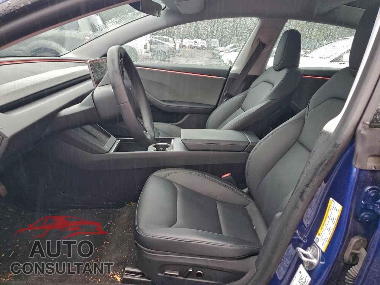TESLA MODEL 3 2025 - 5YJ3E1EA0SF931642