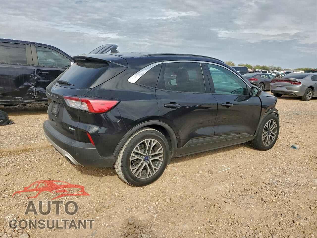 FORD ESCAPE 2020 - 1FMCU0H69LUA67456