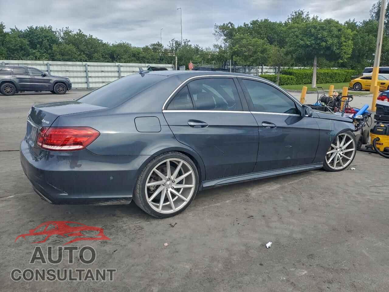 MERCEDES-BENZ E-CLASS 2014 - WDDHF9BB0EA846219